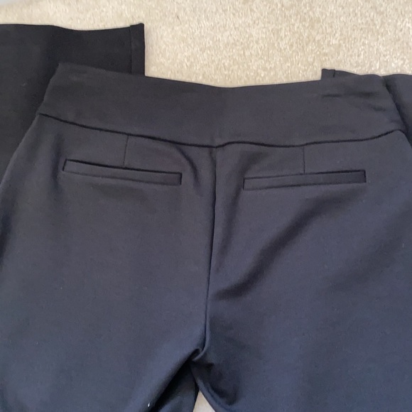 NY&C 7th Ave Design Studio black pants. EXCELLENT CONDITION. Medium average. - Picture 4 of 4